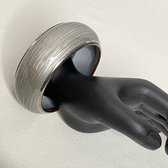 Chunky Bangle Bracelet Heather Gray Pattern Silver Tone Trim - Picture 2 of 8